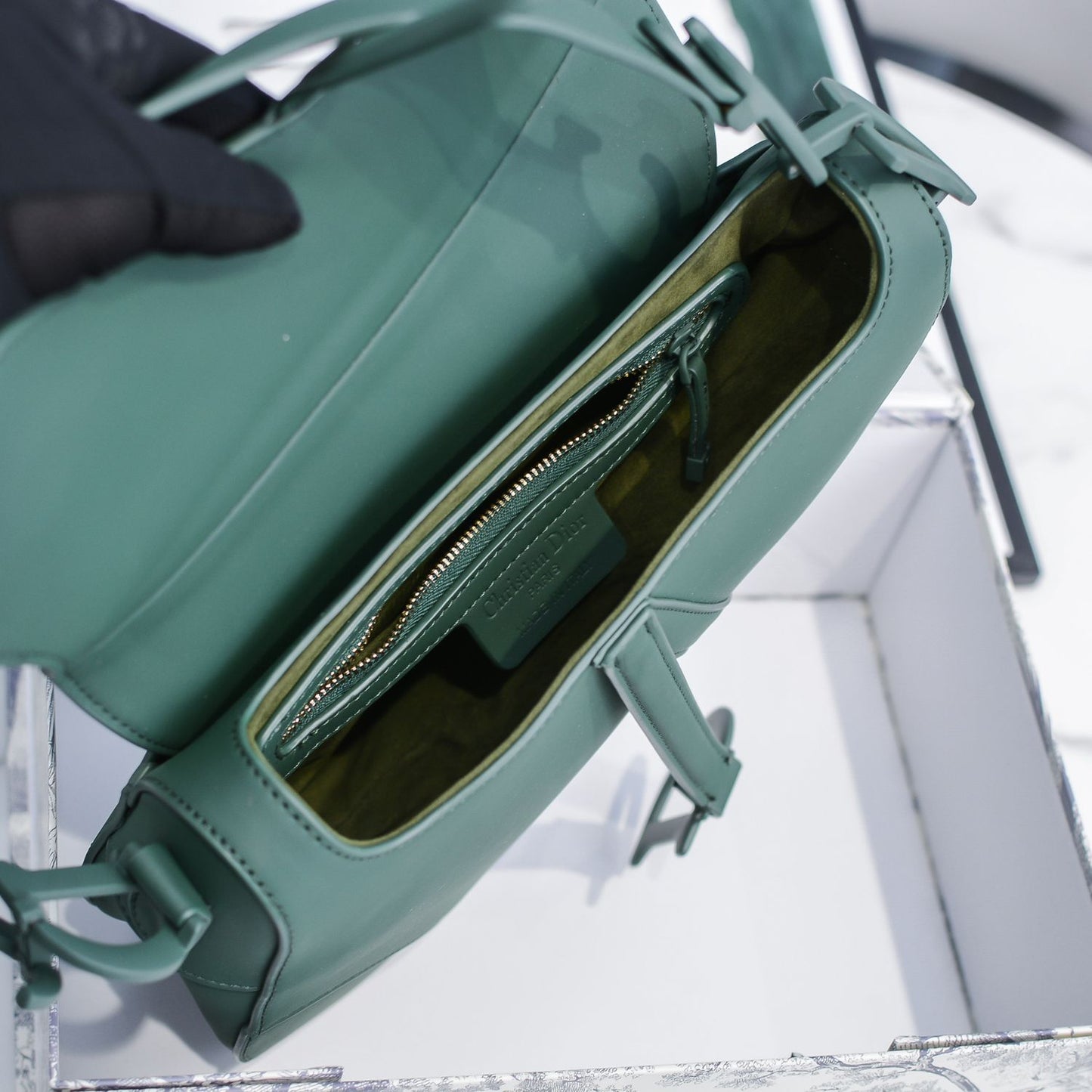 5D10BDE Stylish leather bag