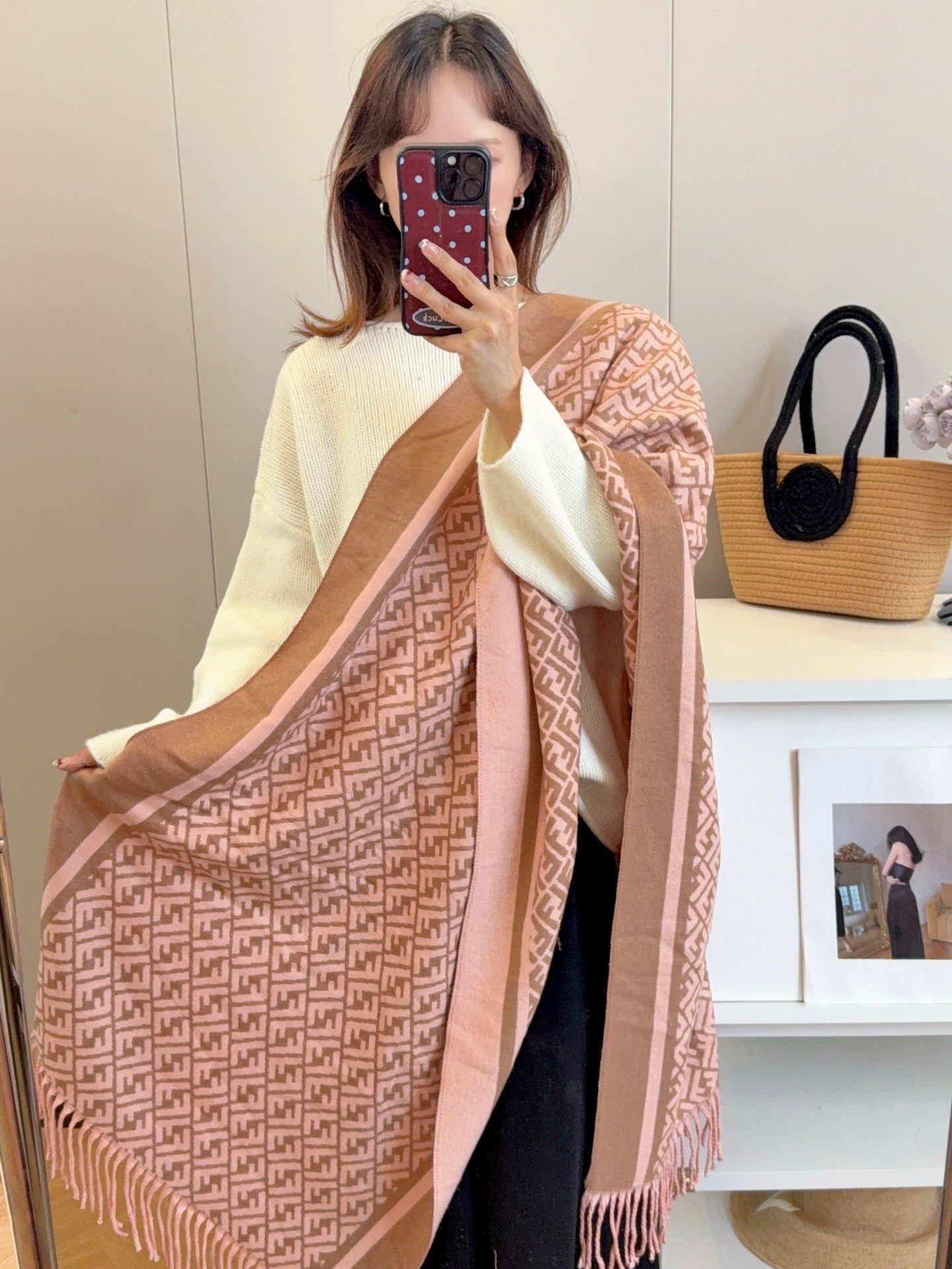 185ZF60WDE Stylish Winter Scarves