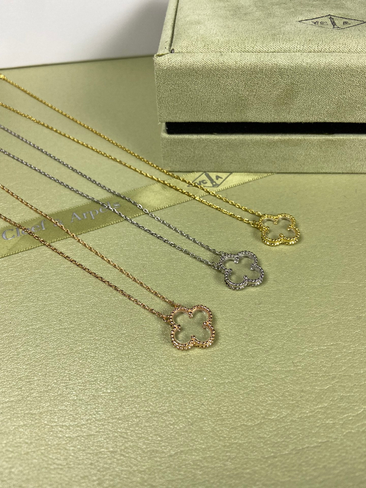 5XVA171XDE Stylish high quality bracelets,necklaces)