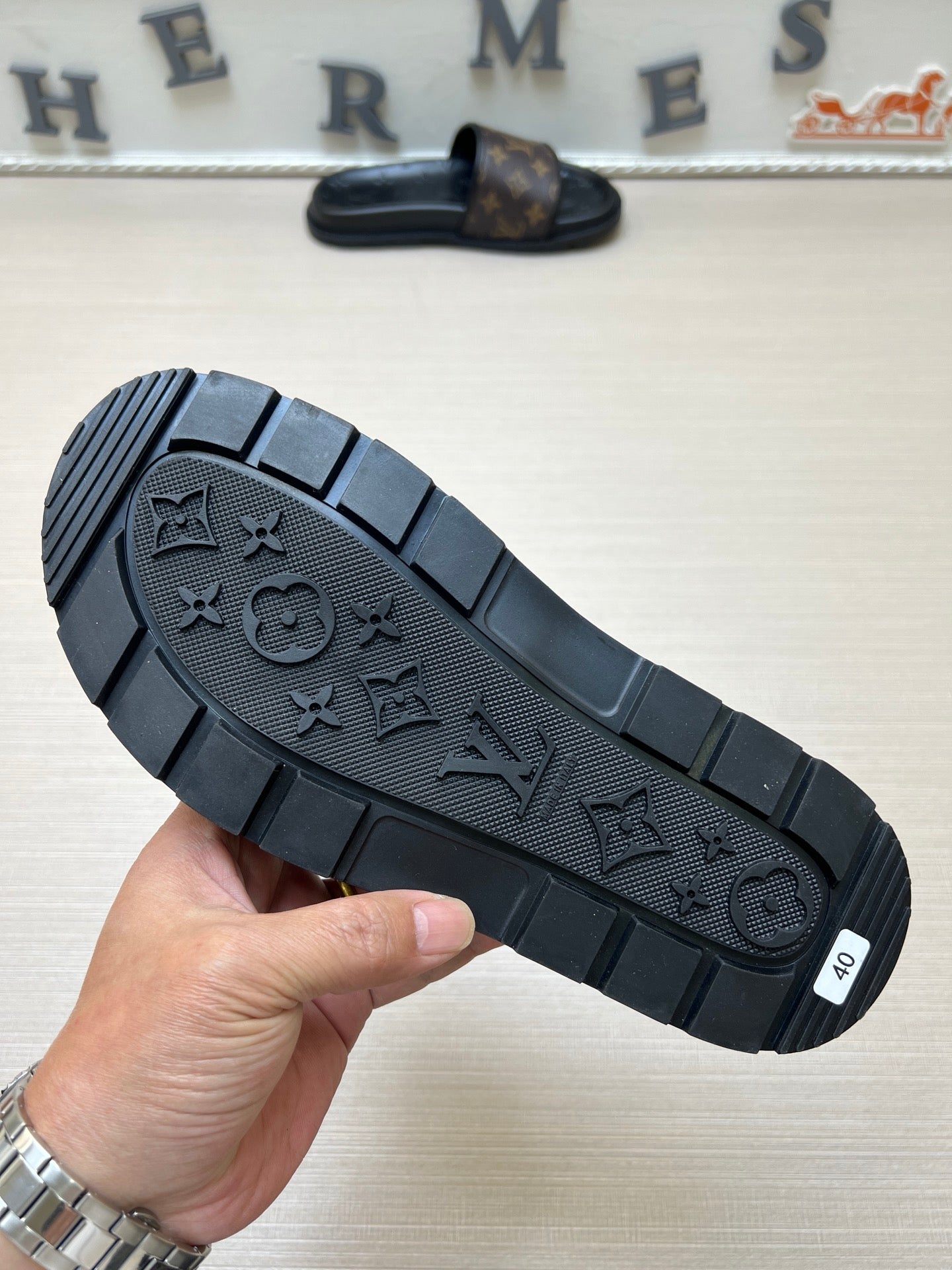 535ZE304ZDE Stylish Slippers