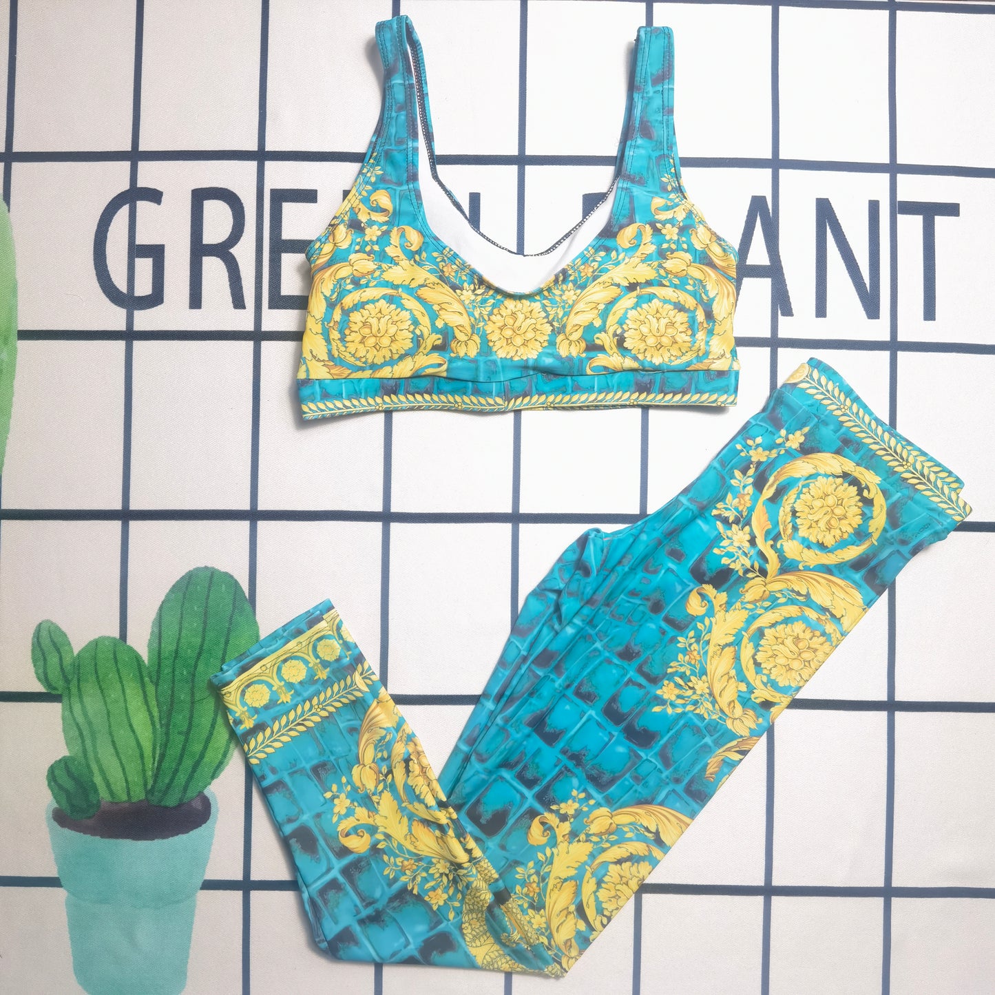 14A108YDE Stylish Long sleeve swimsuit