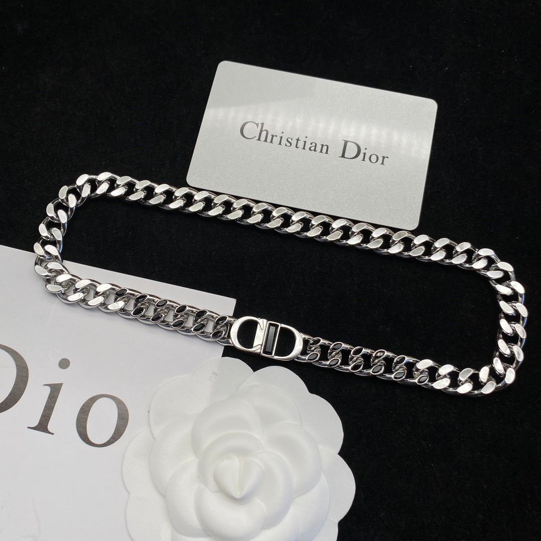 1D224XDE Stylish Necklaces Bracelets