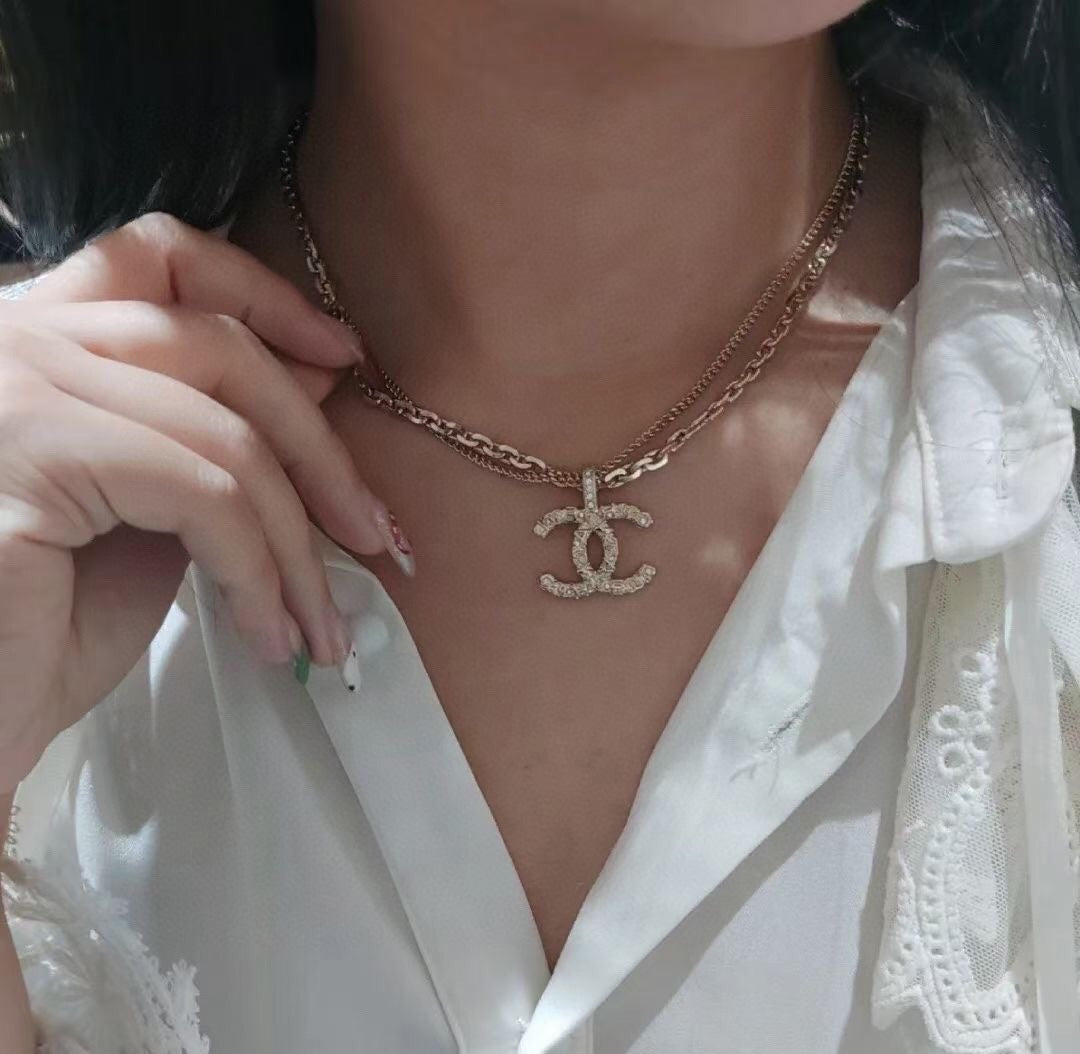 1YC239XDE Stylish Necklaces