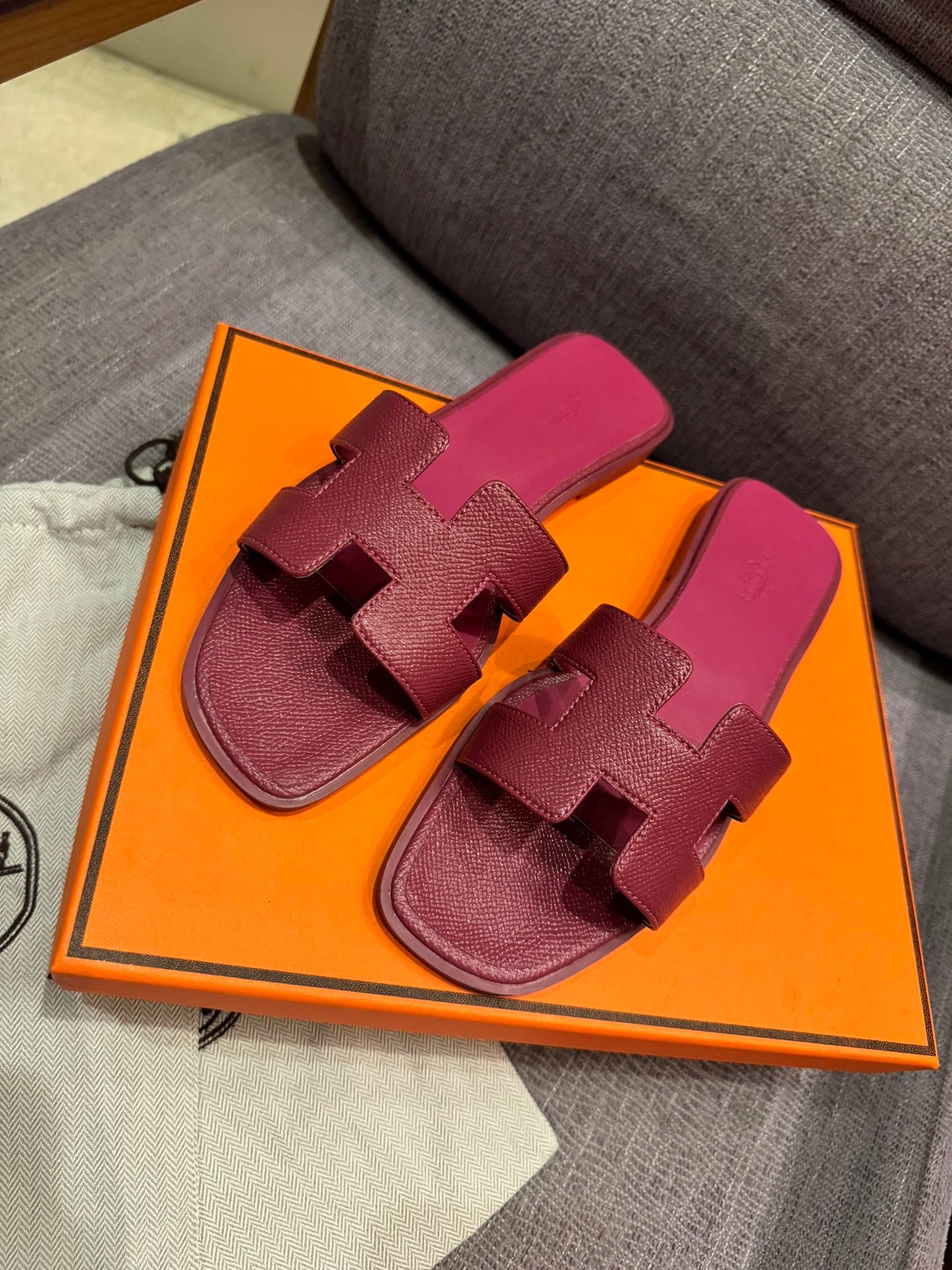 155ZH311ZDE Stylish Slippers