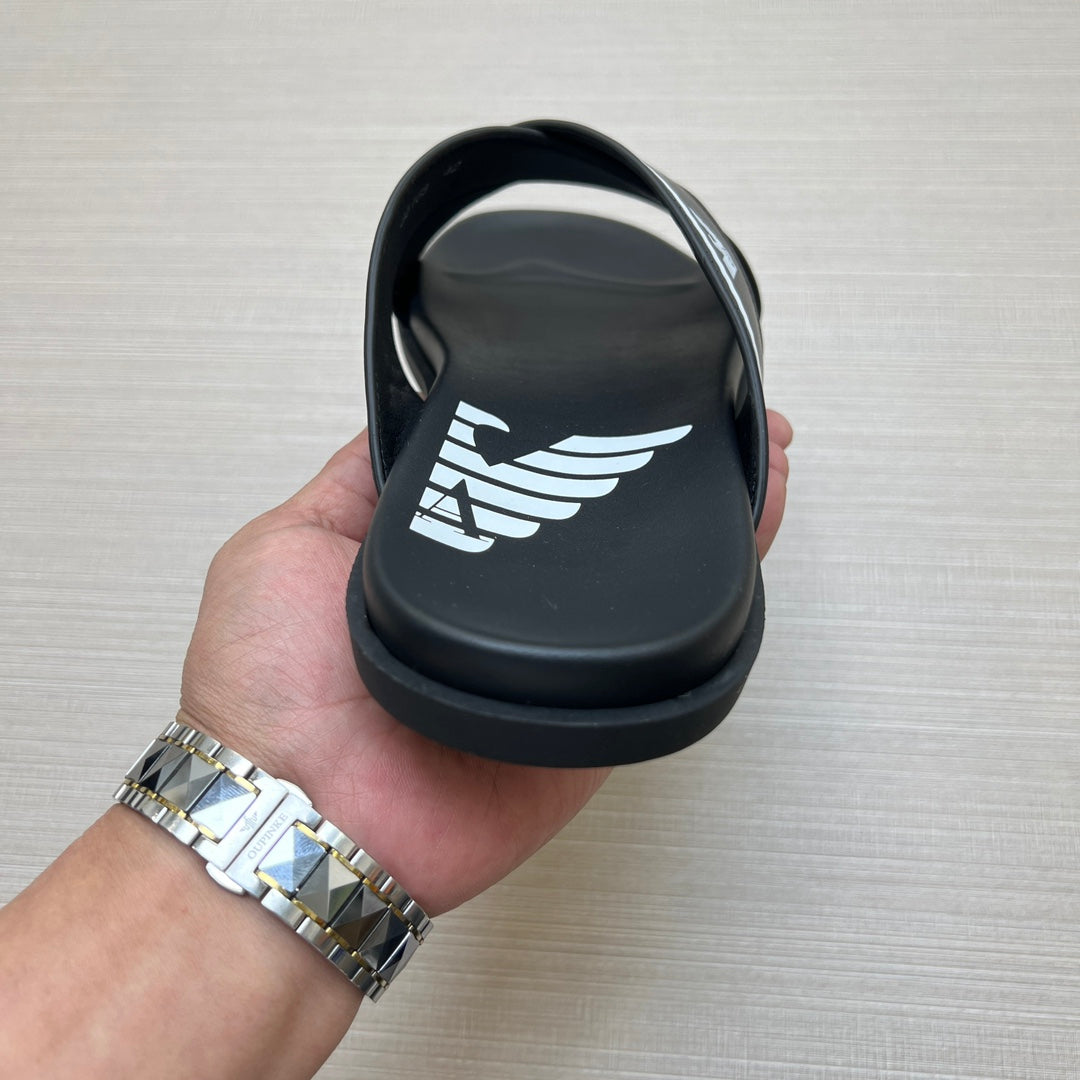 54A102ZDE Stylish slippers