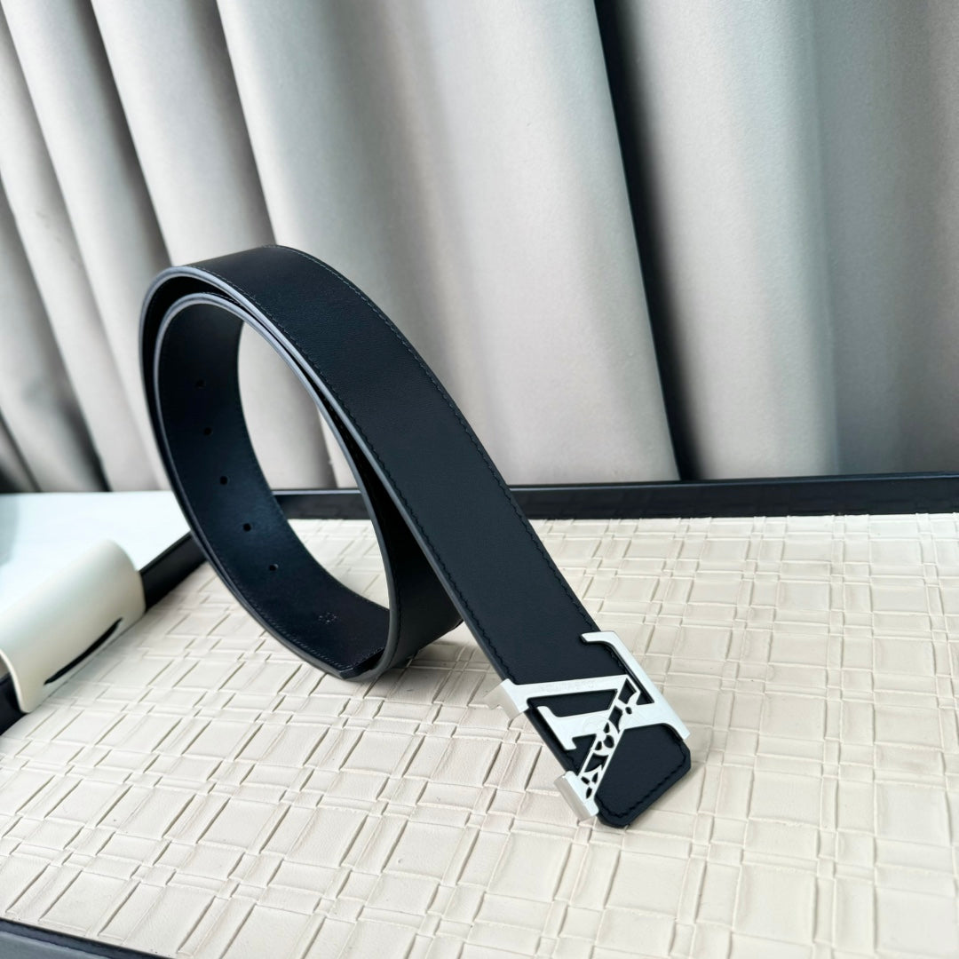 14E26PDE Stylish High quality belt With full package