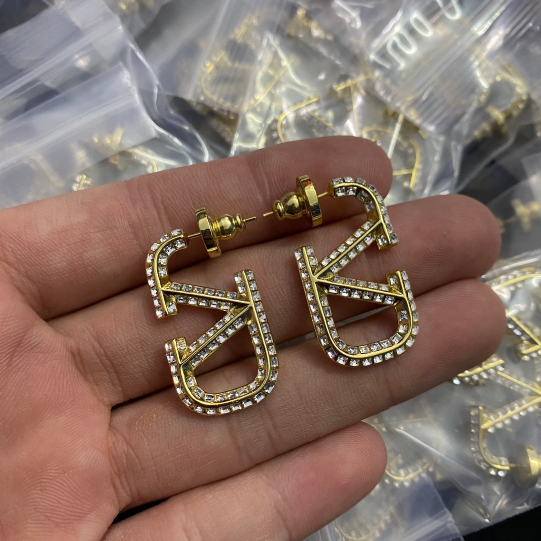1A15EDE Stylish Earrings