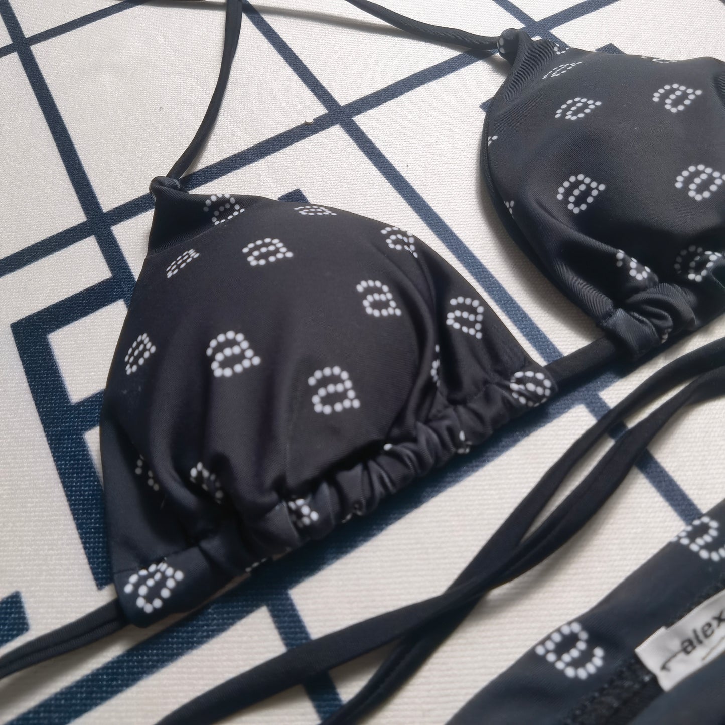 14A24YDE Stylish Bikini swimsuit