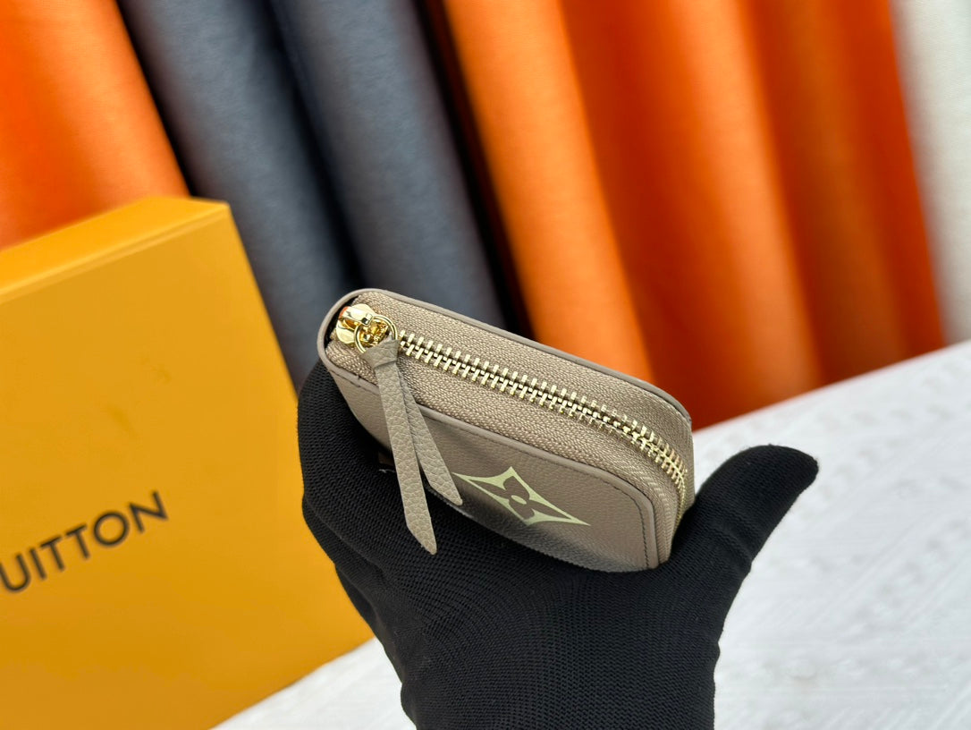 15RE79BDE Stylish leather bag