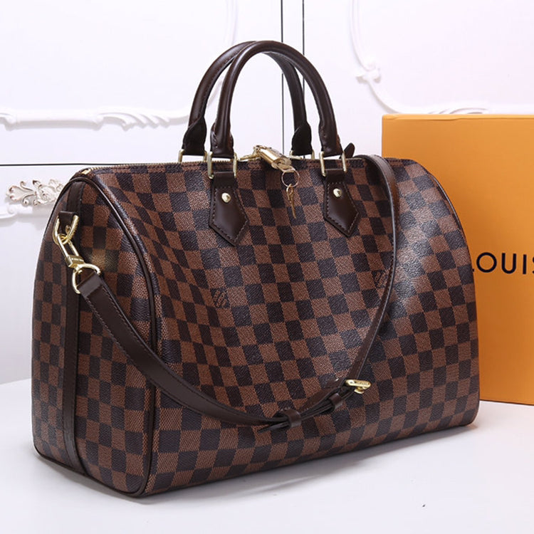 2E16BDE Stylish leather bag