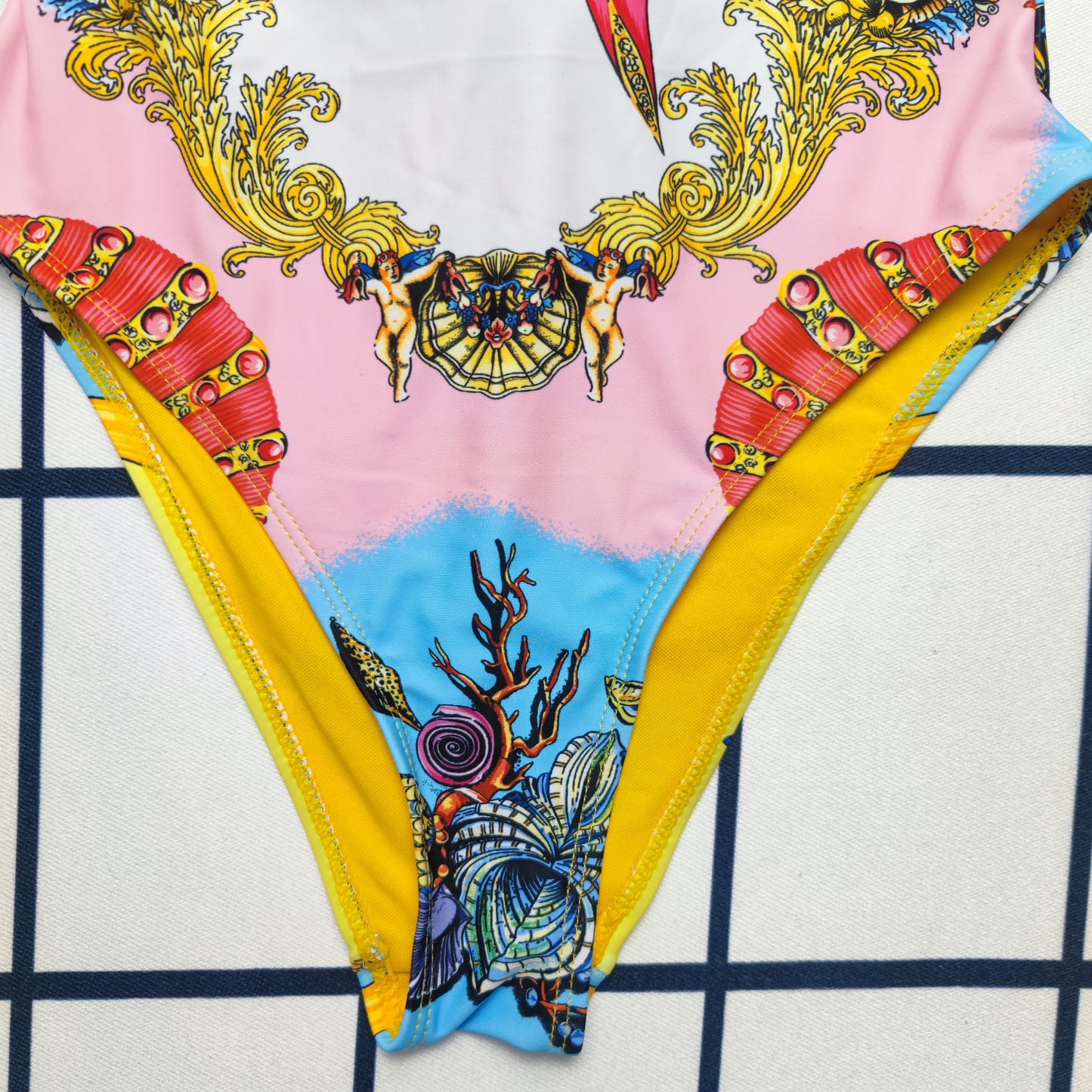 14V299YDE Stylish Bikini swimsuit