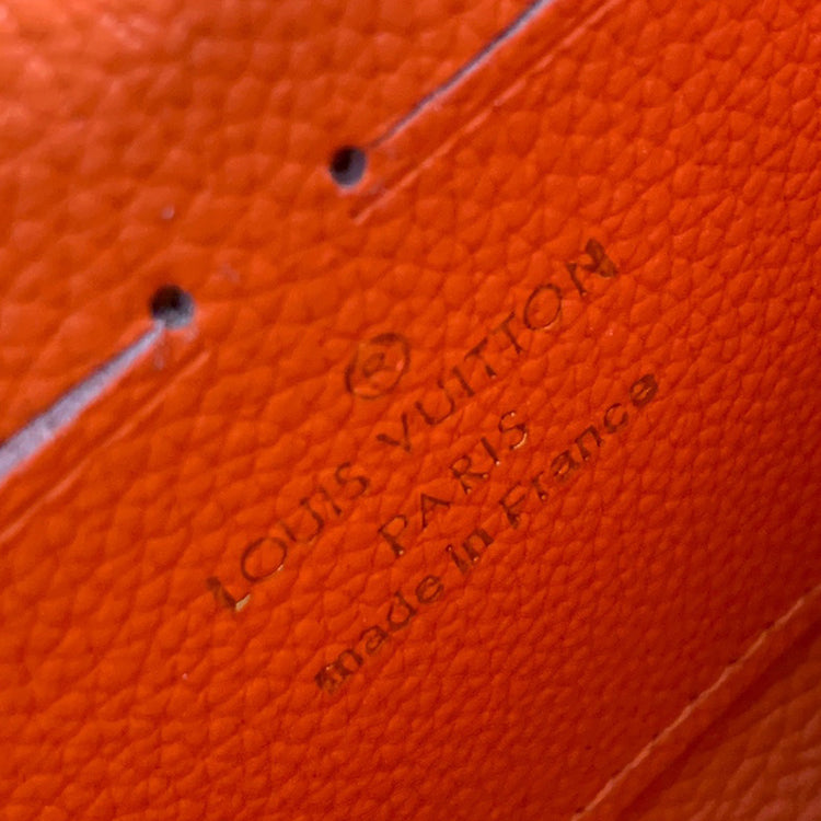 1E06BDE Stylish leather wallets