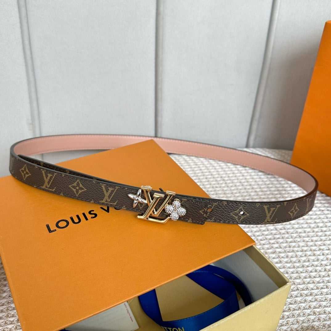 14E146PDE Stylish High quality belt With full package