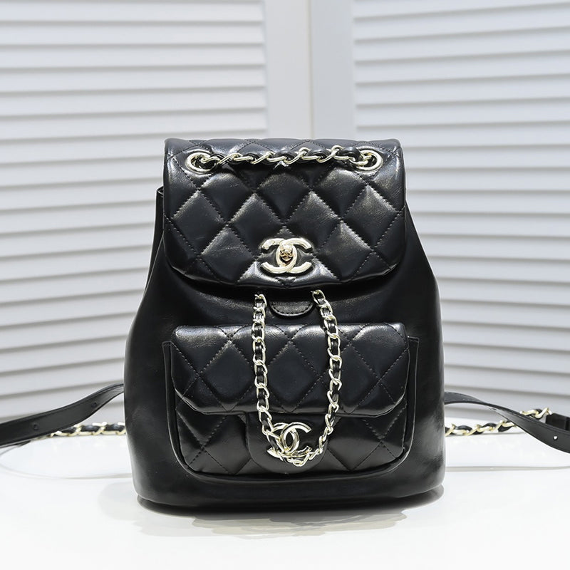 3C167BDE Stylish leather backpacks