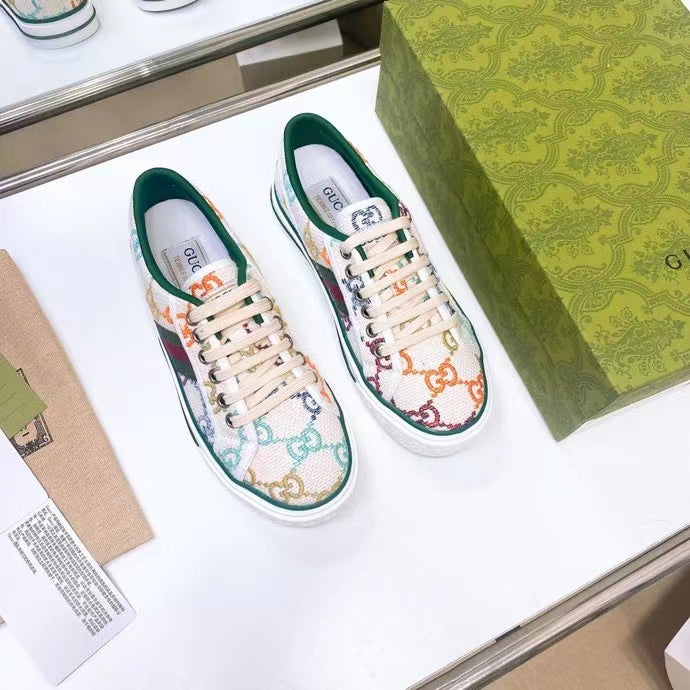 2YB49ZDE Stylish shoes