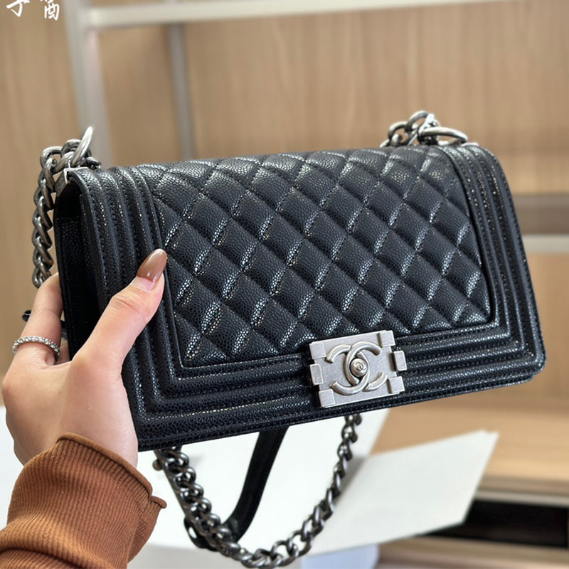 6XC138BDE Stylish leather bag