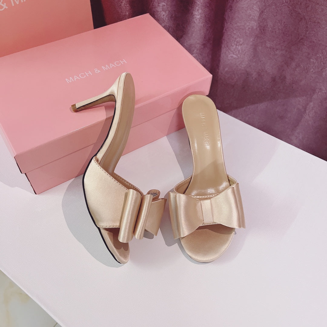 14A43ZDE Stylish High heels Heel height 8cm