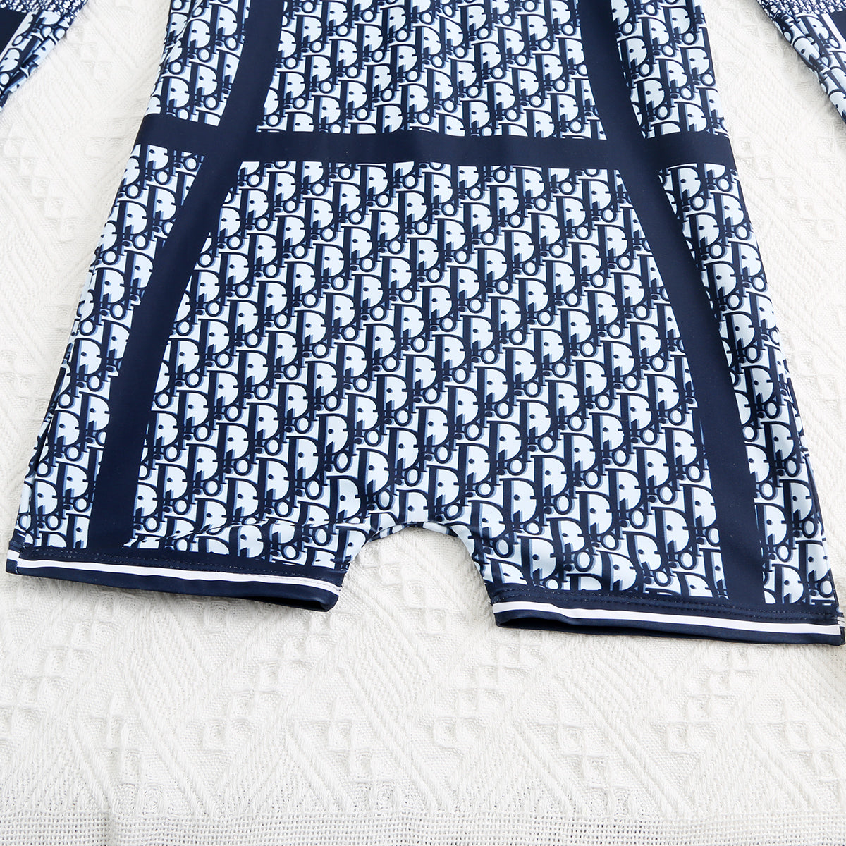 14D99YDE Stylish Bikini swimsuit