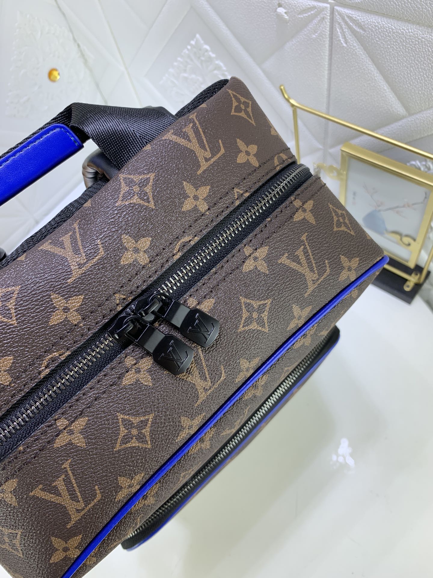 2XE346BDE Stylish leather bag