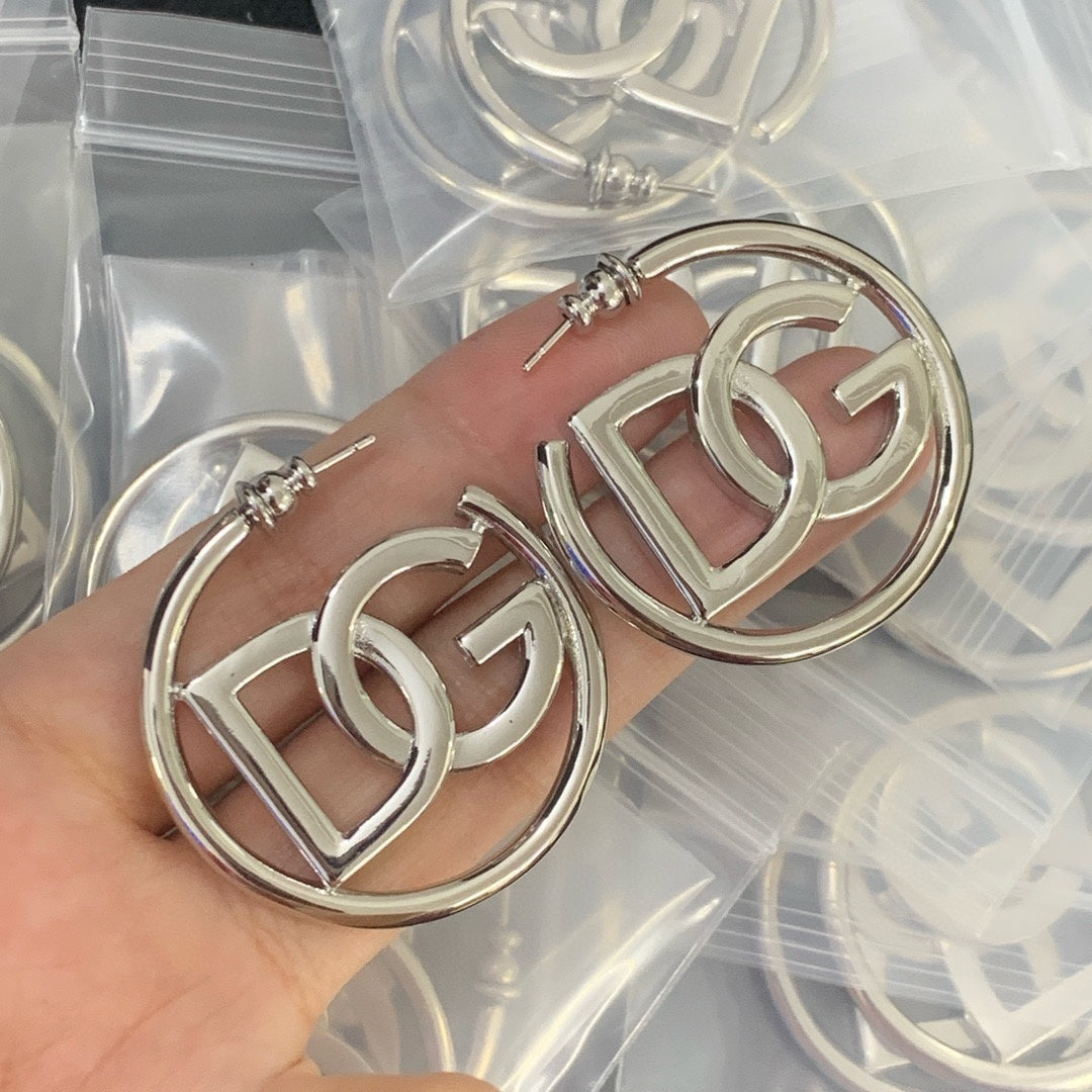 14A694EDE Stylish Earrings
