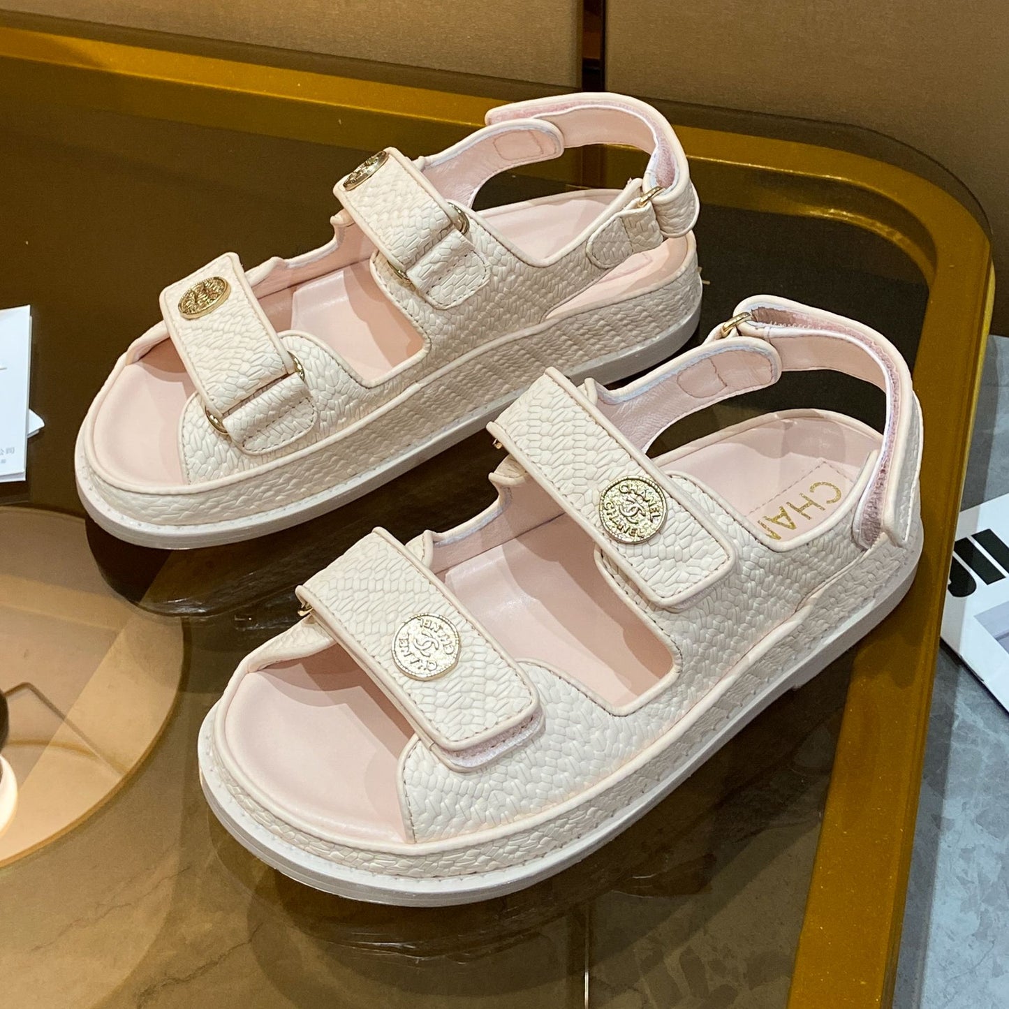 255QC49ZDE Stylish leather shoes