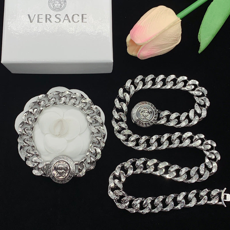 14V118XDE Stylish Necklaces