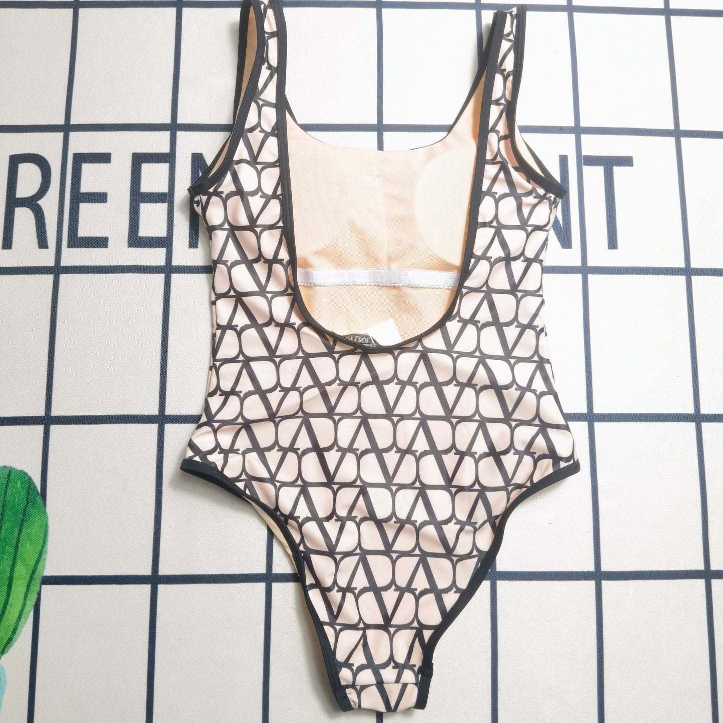 14VL270YDE Stylish Bikini swimsuit