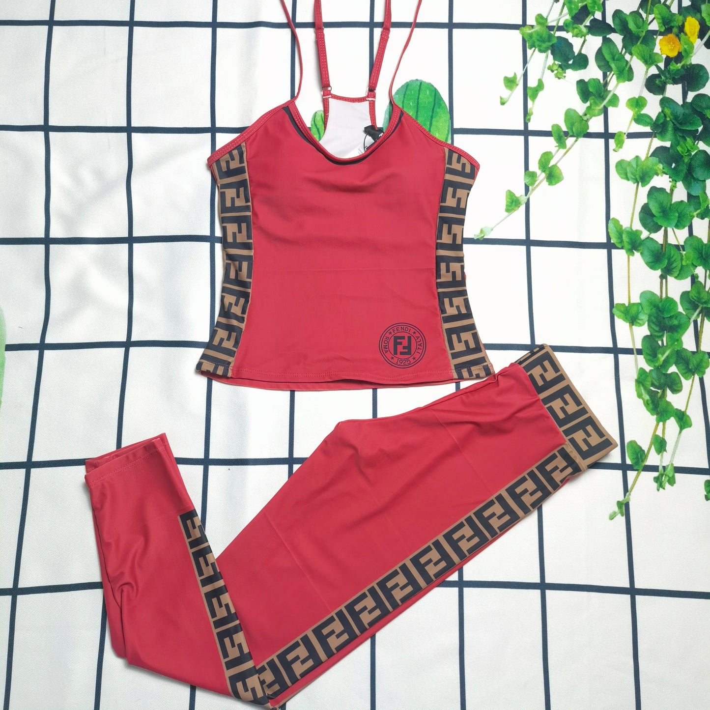 14F90YDE Stylish Long sleeve swimsuit