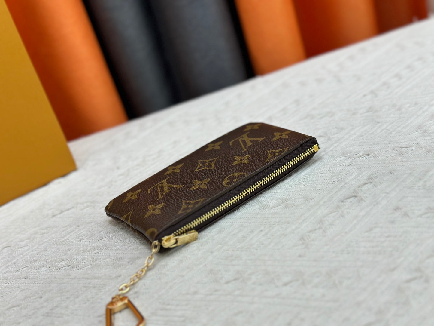 15RE91BDE Stylish leather bag