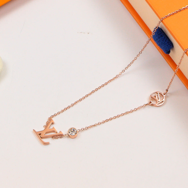 2E1XDE Stylish Necklaces