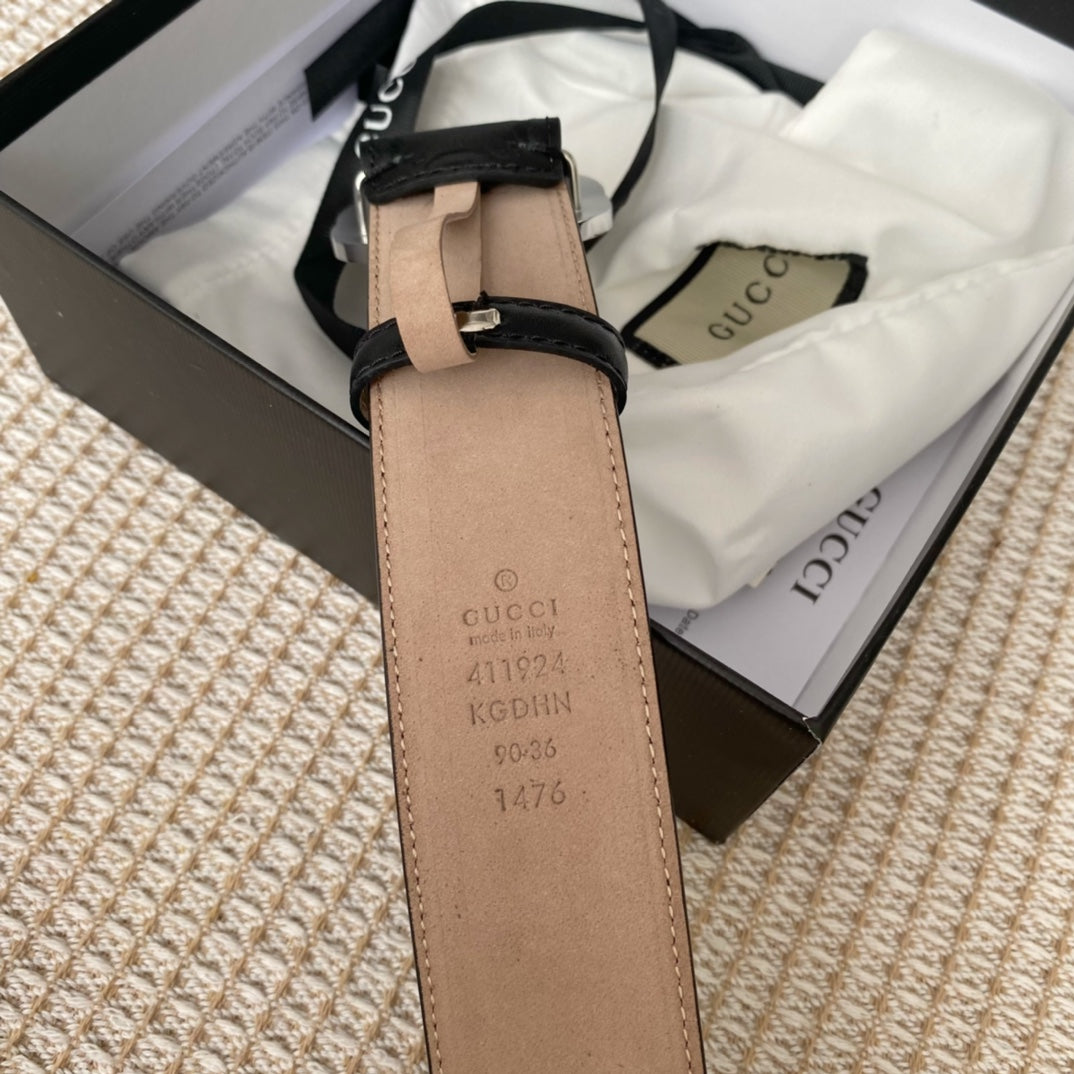 1XB26PDE Stylish High quality belt With full package