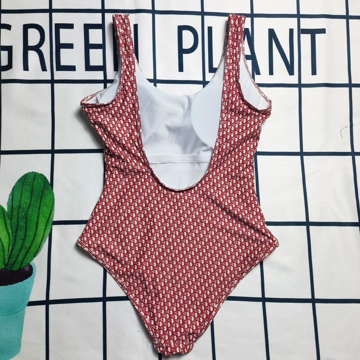 14D181YDE Stylish Bikini swimsuit