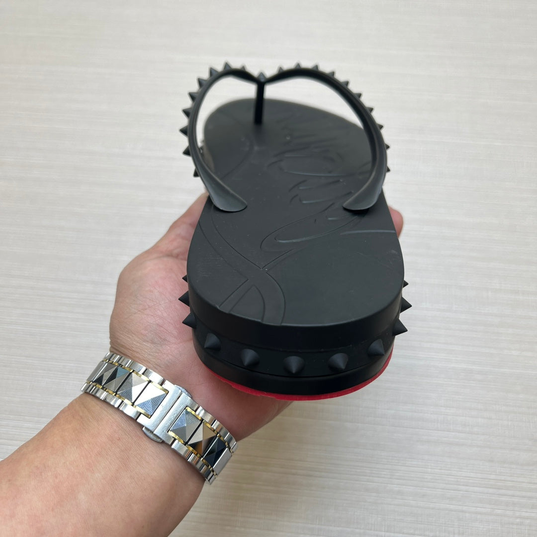 54A106ZDE Stylish slippers