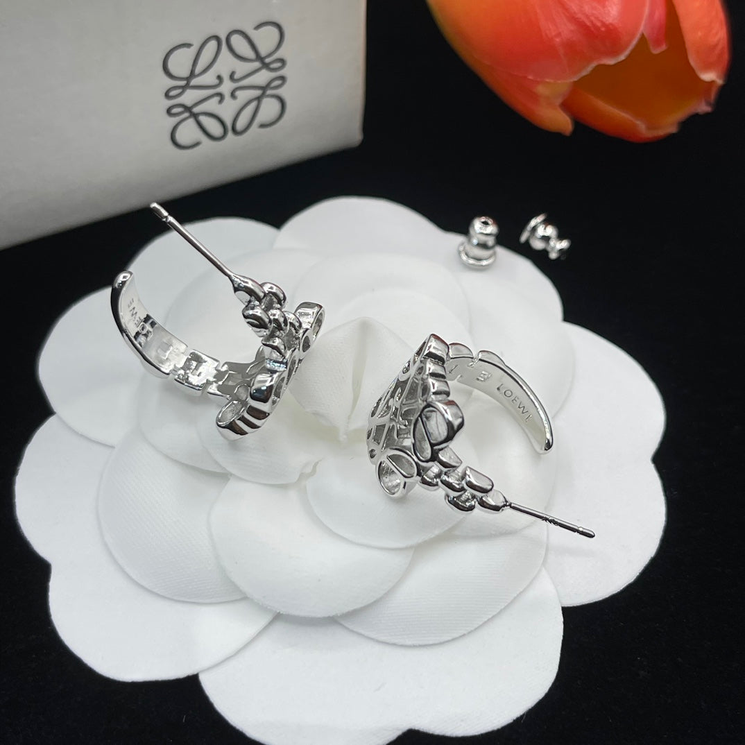 14A756KDE Stylish Earrings Bracelets Necklaces