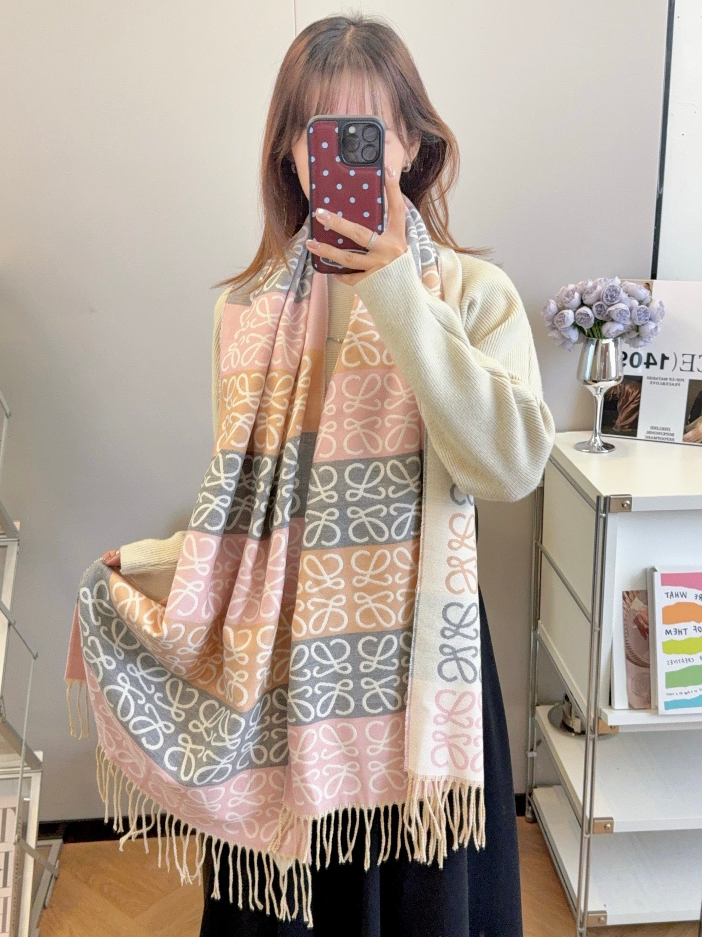 175RA42WDE Stylish Winter Scarves
