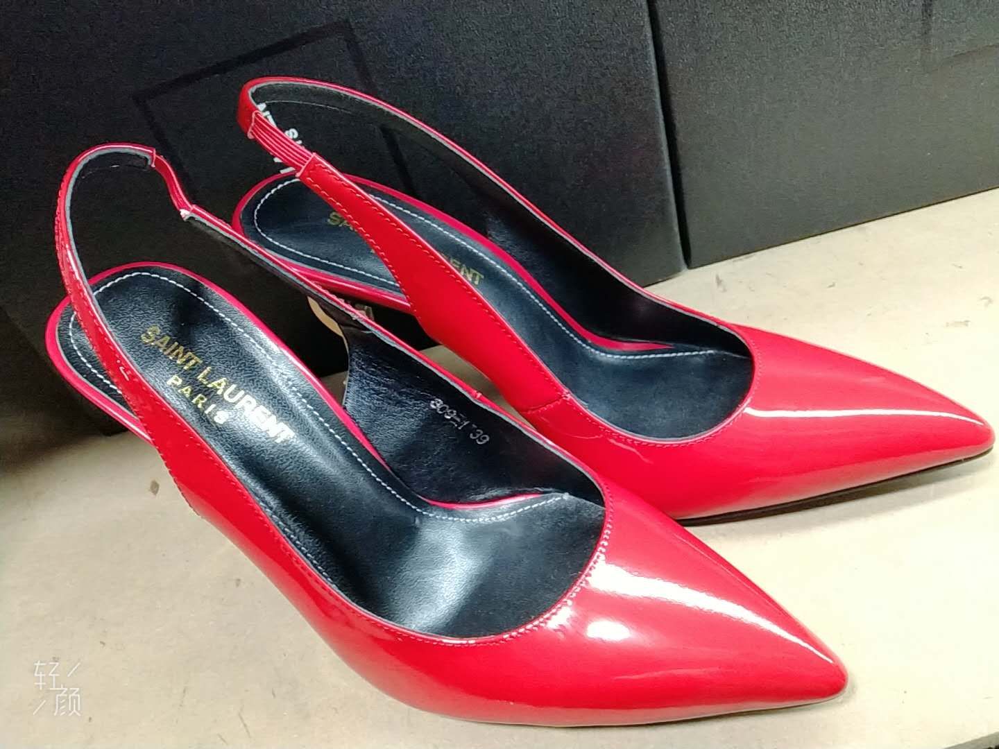 2XSL154ZDE Stylish leather high heels(10.5cm)