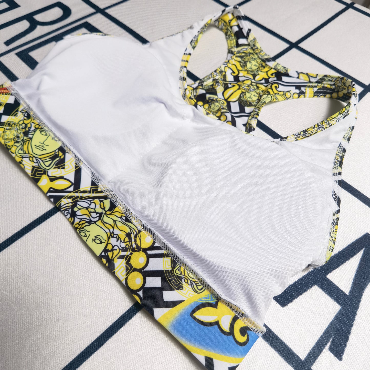 14V125YDE Stylish Long sleeve swimsuit