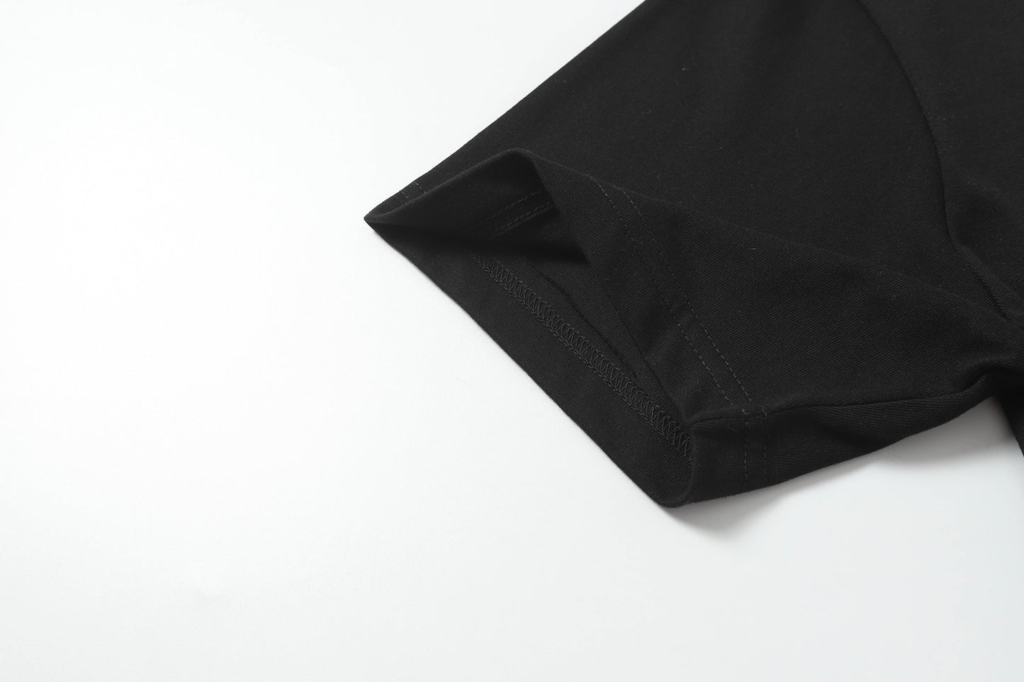 145RP183UDE Stylish T-shirt