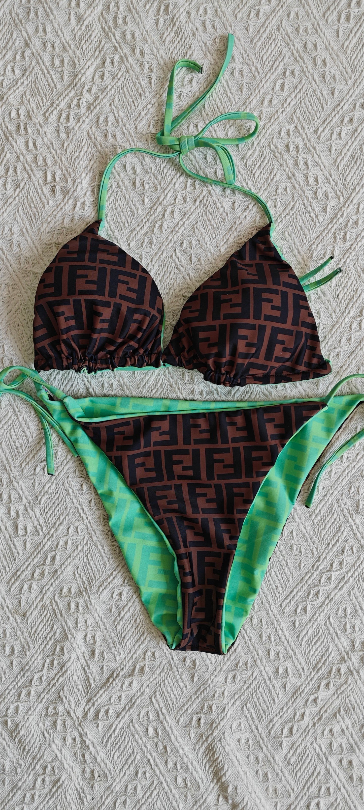 14F22YDE Stylish Bikini swimsuit