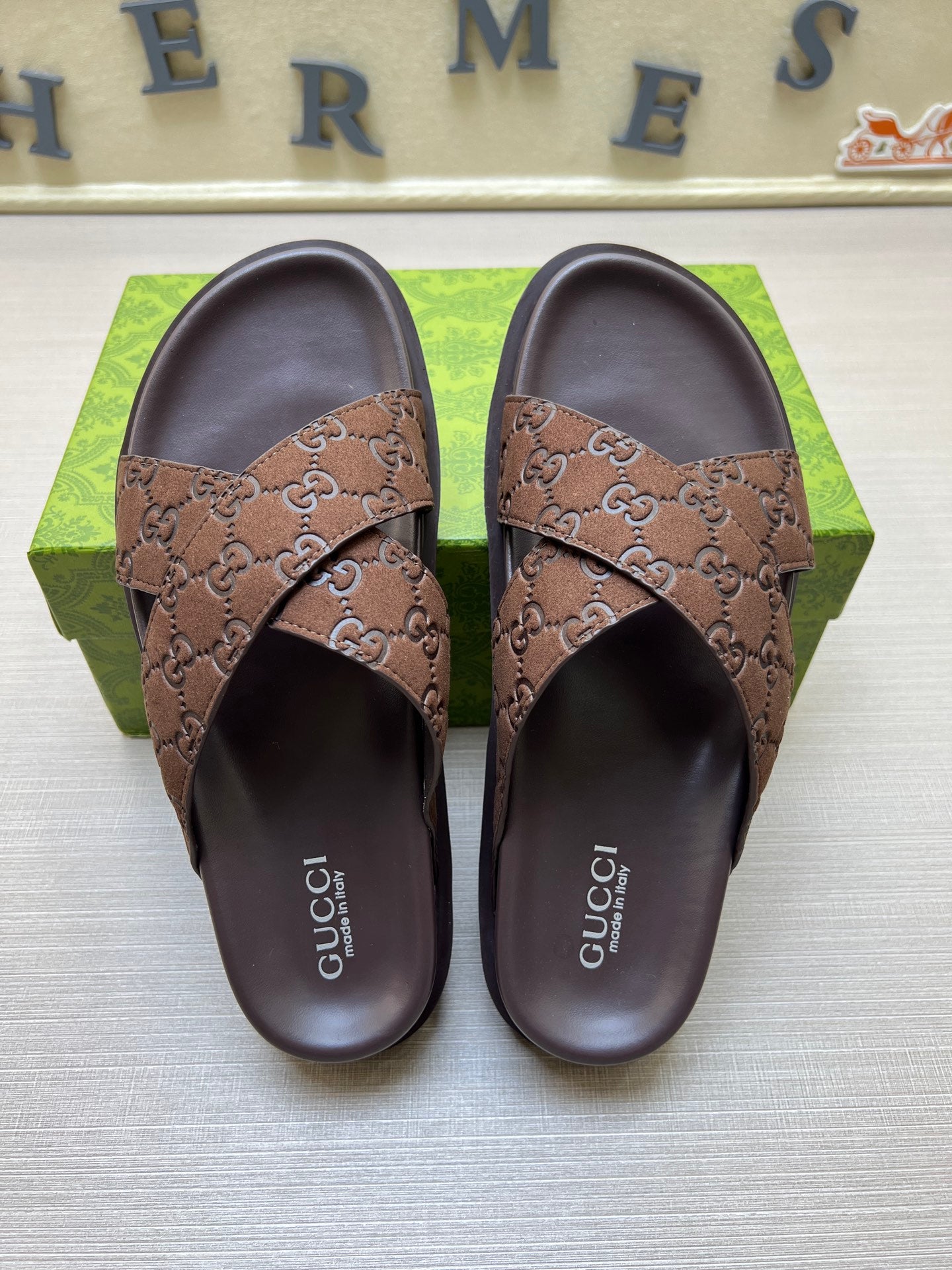 5QB15ZDE Stylish Slippers