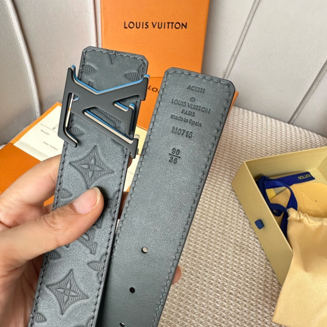 14E55PDE Stylish High quality belt With full package