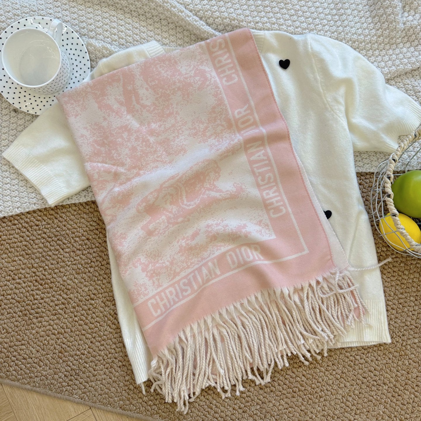 185ZD70WDE Stylish Winter Scarves