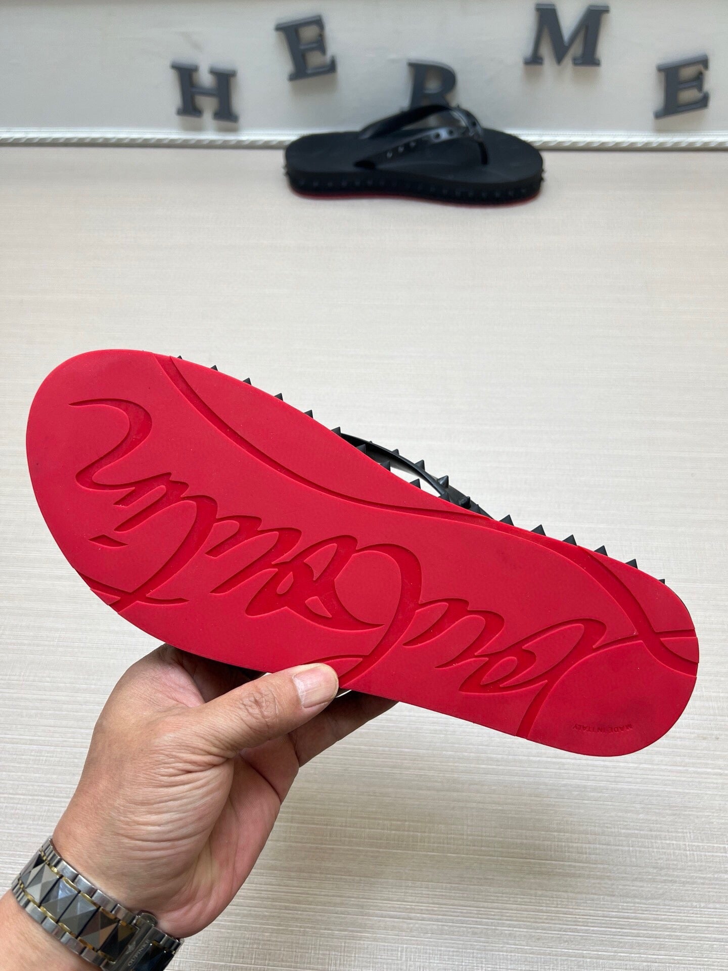 54A17ZDE Stylish slippers