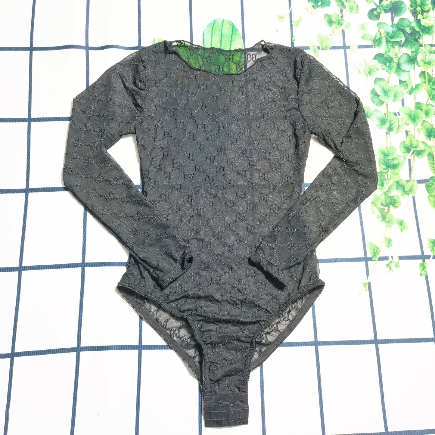 14B22YDE Stylish Long sleeve swimsuit