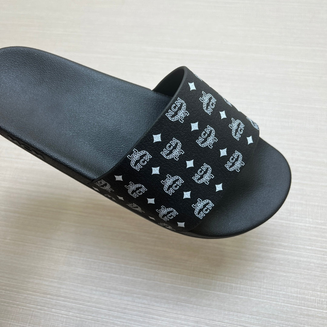 54M46ZDE Stylish slippers