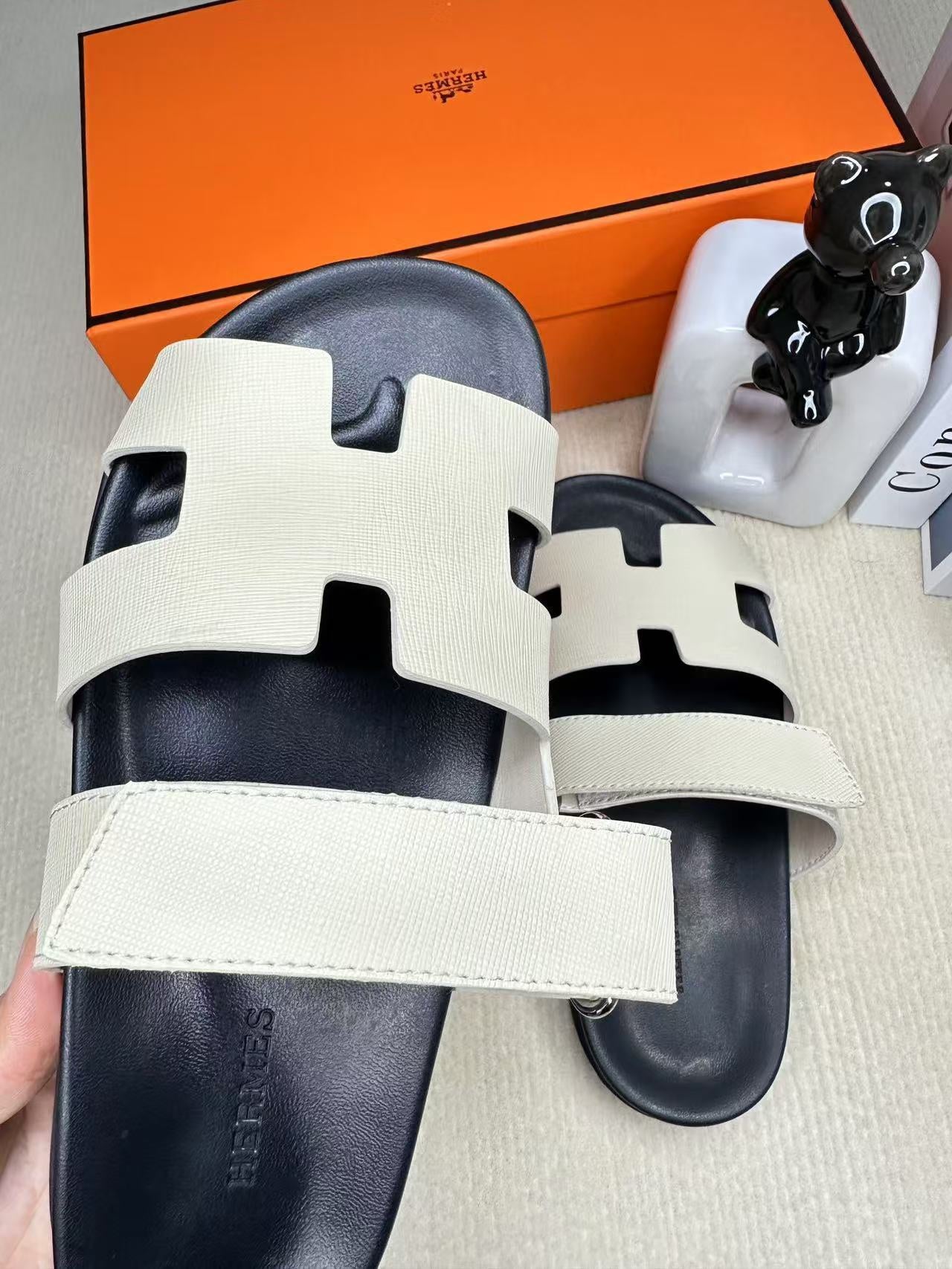 255QH28ZDE Stylish leather shoes