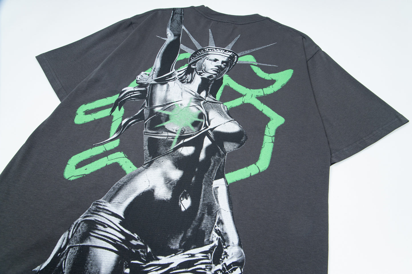 145RA142UDE Stylish T-shirt