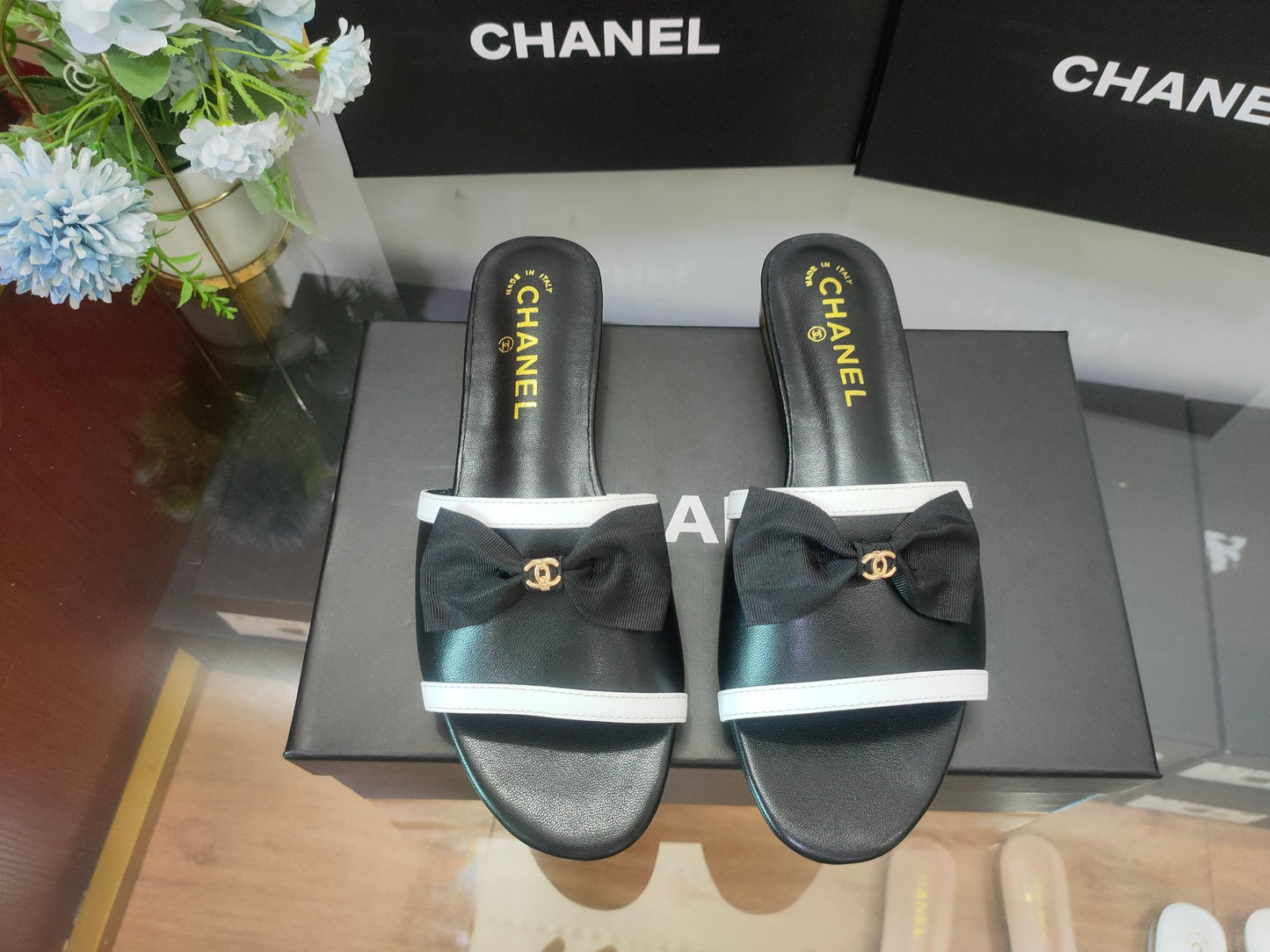 14C31ZDE Stylish slippers