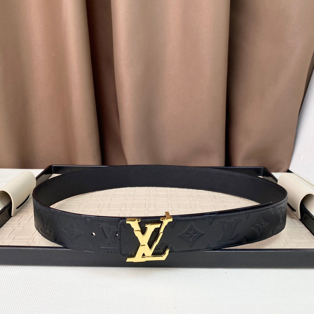 14E34PDE Stylish High quality belt With full package