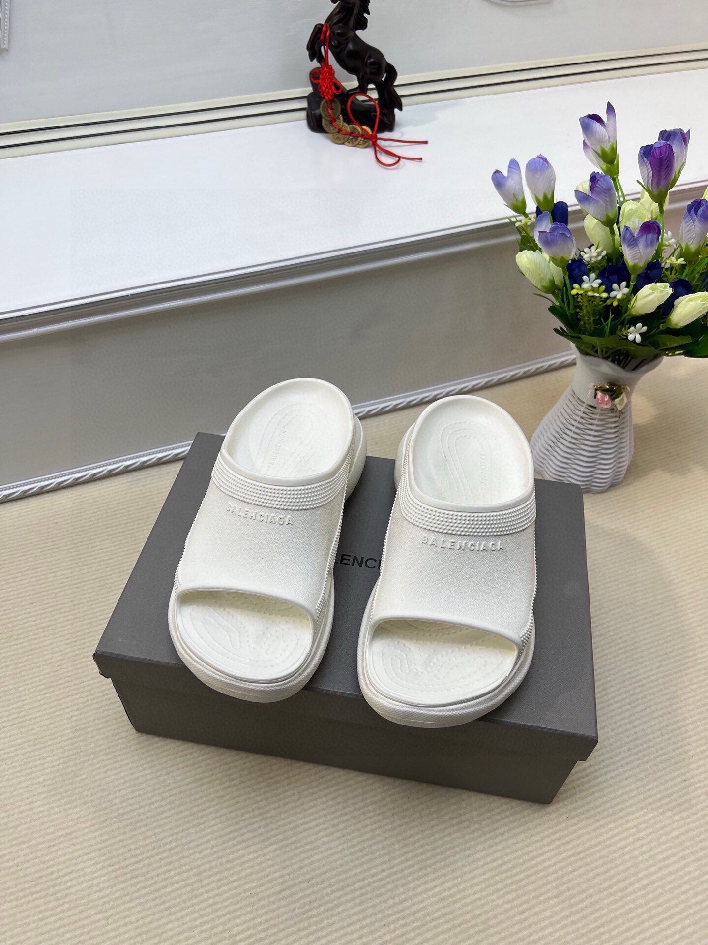 54J41ZDE Stylish slippers Sole thickness 6cm